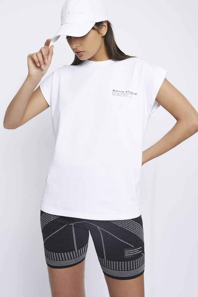 Top THE 'NO LIMITS' T-SHIRT