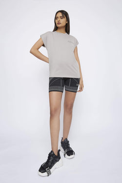 Top THE 'NO LIMITS' T-SHIRT